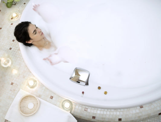 November AromaBox 2016 for Calm, Peace & Relaxation