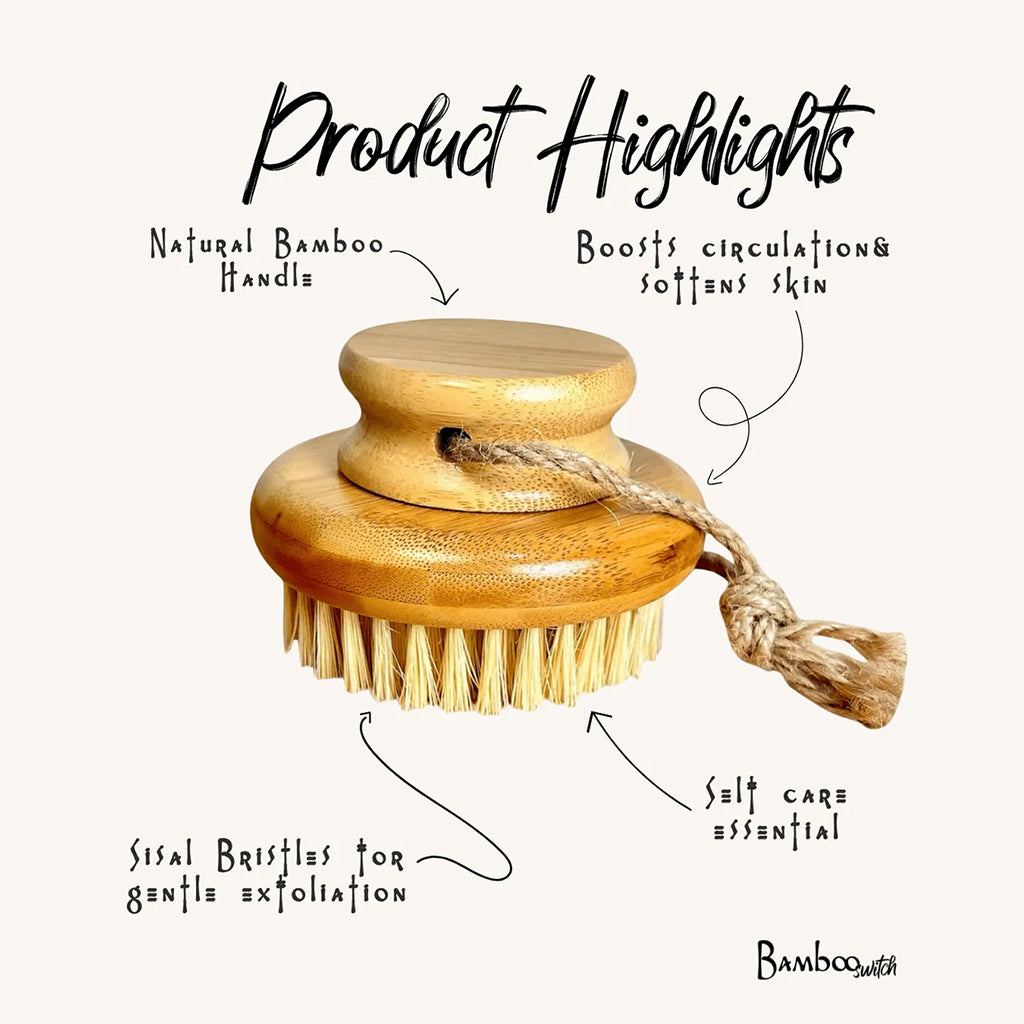 Wooden brush with natural bamboo handle and sisal bristles, labeled with product highlights on a white background.